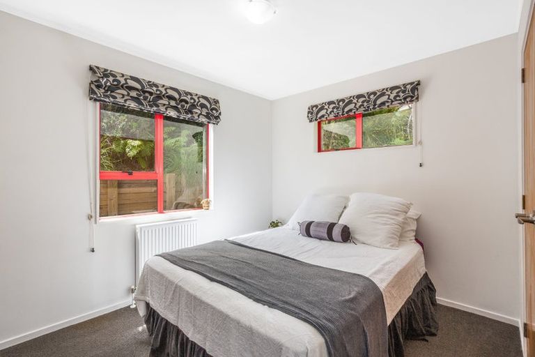 Photo of property in 7 Lowry Crescent, Stokes Valley, Lower Hutt, 5019