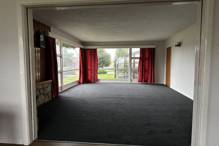 Photo of property in 32 Toorak Avenue, Avonhead, Christchurch, 8042