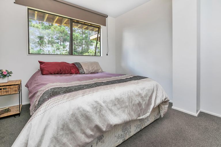 Photo of property in 367 Triangle Road, Henderson, Auckland, 0610