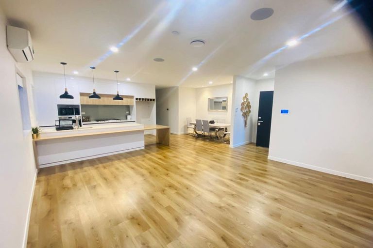 Photo of property in 41 Farranfore Road, Opaheke, Papakura, 2113