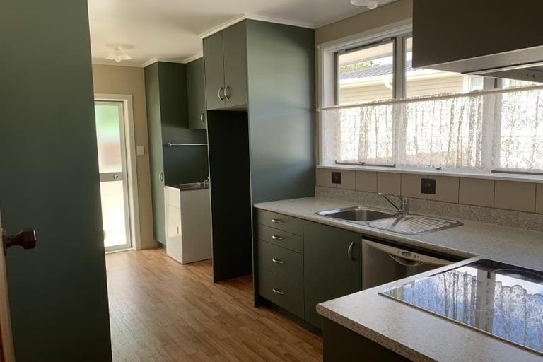 Photo of property in 5 Tuatara Drive, Te Kamo, Whangarei, 0112