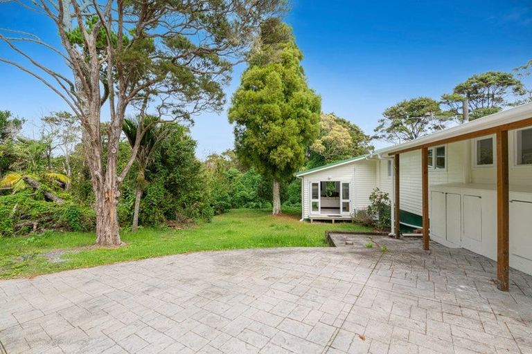 Photo of property in 1/24 Albany Highway, Greenhithe, Auckland, 0632