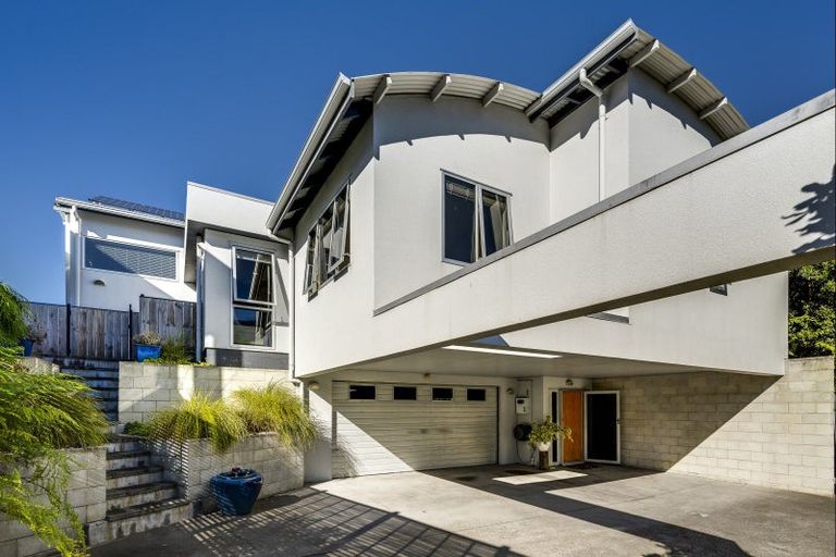 Photo of property in 130a Priestley Terrace, Bluff Hill, Napier, 4110
