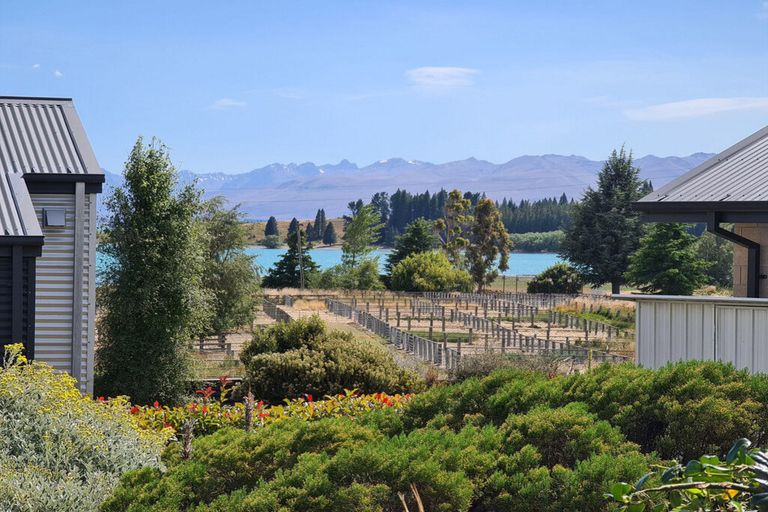 Photo of property in 27 Hamilton Drive, Lake Tekapo, 7999