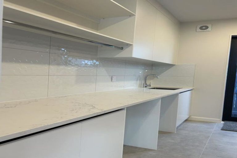Photo of property in 7a Daytona Road, Henderson, Auckland, 0610