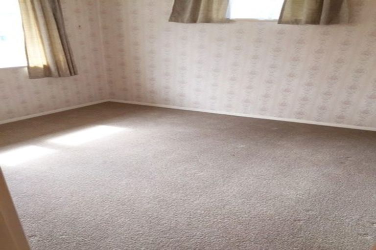 Photo of property in 7 Mahia Place, Kelvin Grove, Palmerston North, 4414