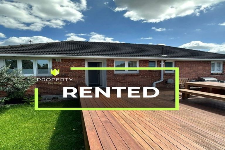 Photo of property in 1/5 Hill Crescent, Papakura, 2110