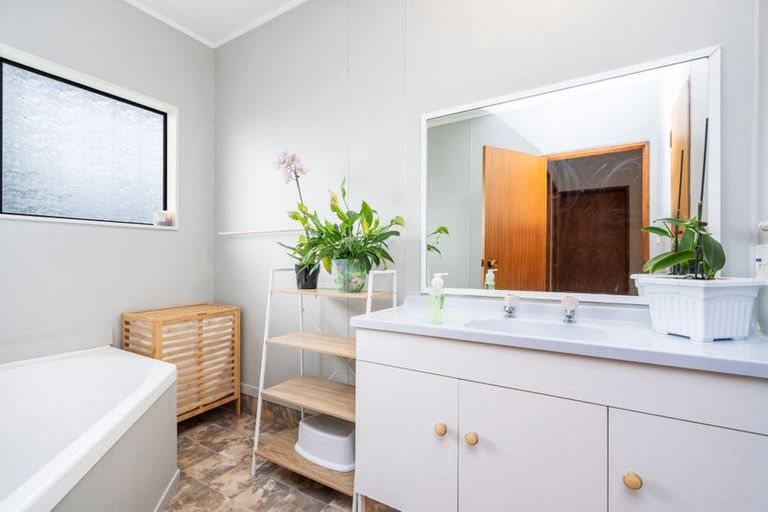 Photo of property in 1448 Mangakahia Road, Titoki, Whangarei, 0172