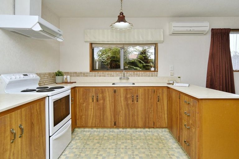 Photo of property in 2/148 Main North Road, Papanui, Christchurch, 8052