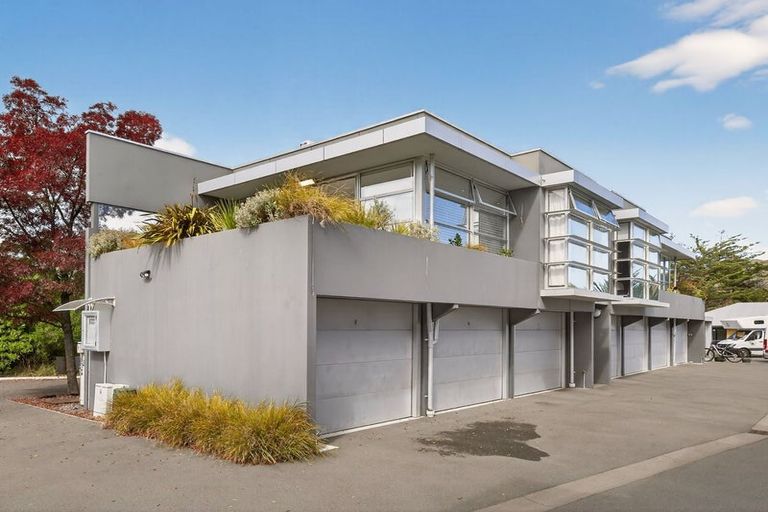 Photo of property in 8/8a Settlers Crescent, Ferrymead, Christchurch, 8023