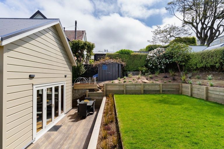 Photo of property in 2 Carnarvon Street, Belleknowes, Dunedin, 9011