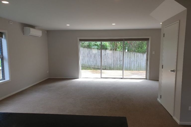 Photo of property in 34a Divich Avenue, Te Atatu South, Auckland, 0610