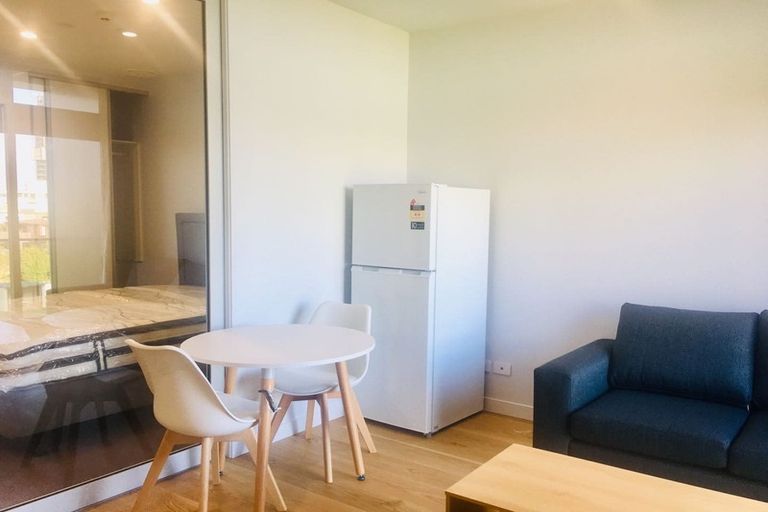 Photo of property in Frank Sargeson Apts, 206/80 Anzac Street, Takapuna, Auckland, 0622