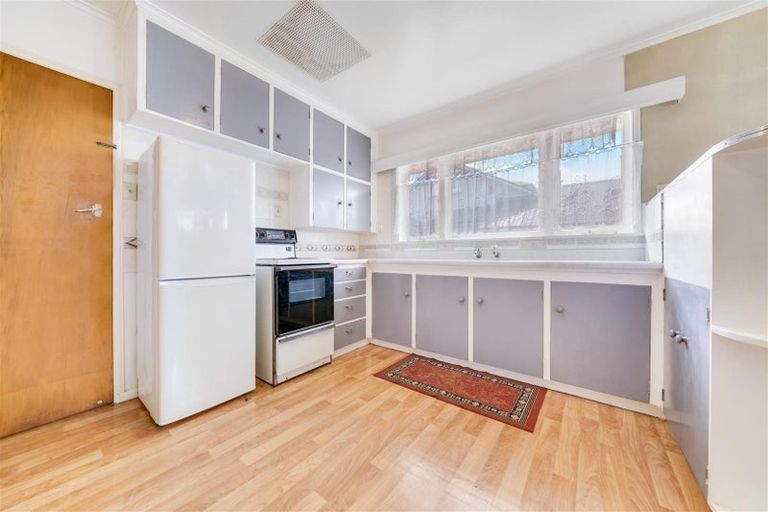 Photo of property in 2/116 Wallace Road, Papatoetoe, Auckland, 2025