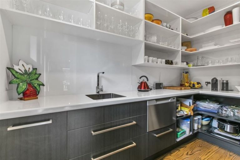 Photo of property in 20 Turpin Road, Riverhead, 0820