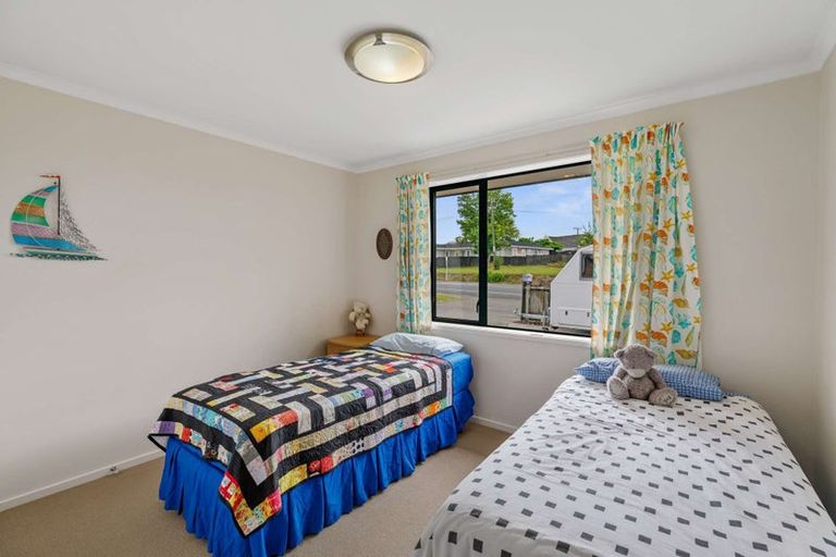 Photo of property in 96a Onerahi Road, Onerahi, Whangarei, 0110