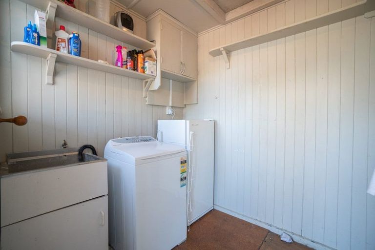 Photo of property in 40 Andrew Avenue, Roslyn, Palmerston North, 4414