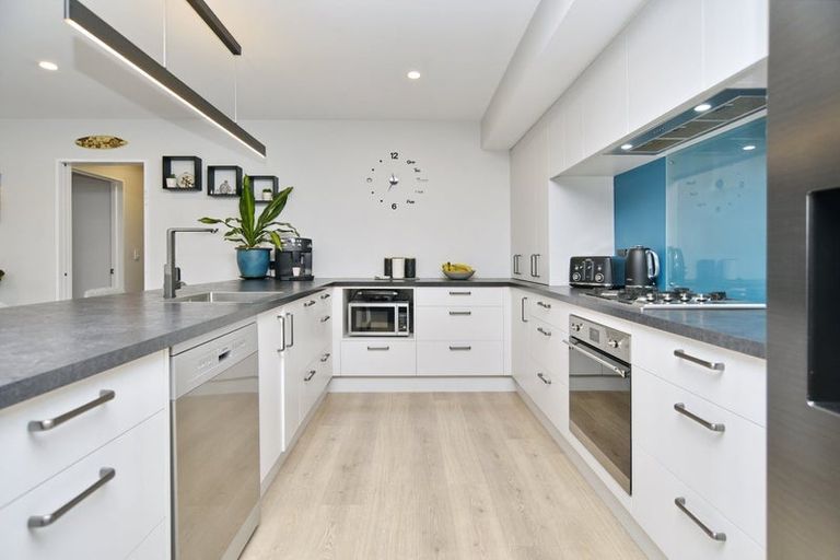 Photo of property in 8/21 Blakes Road, Belfast, Christchurch, 8051