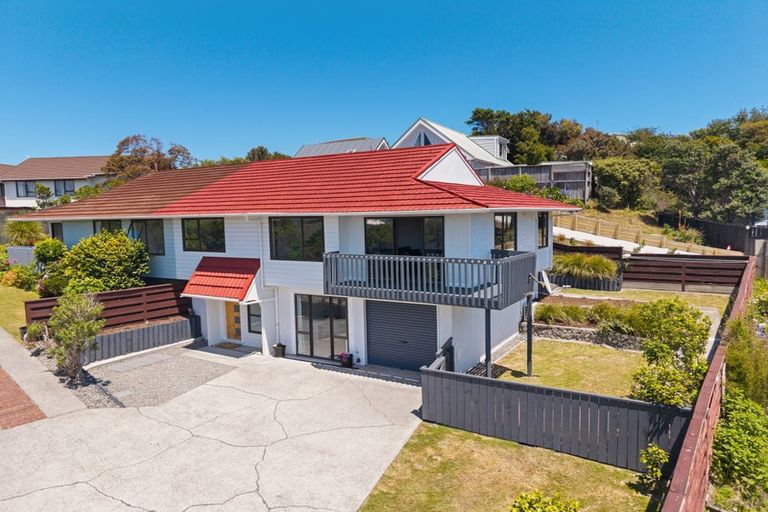 Photo of property in 31a Bodmin Terrace, Camborne, Porirua, 5026