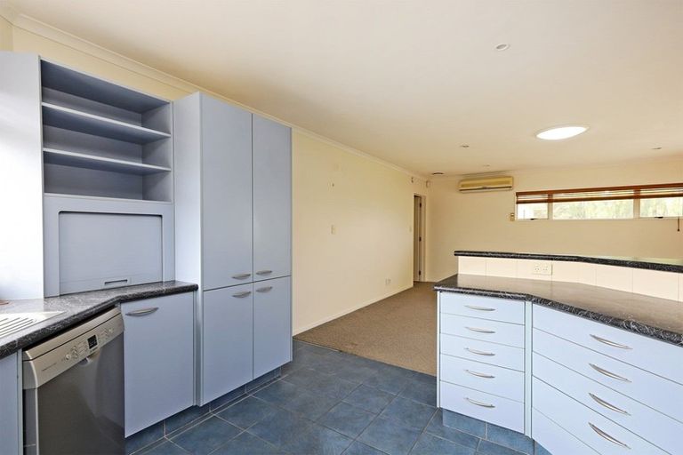 Photo of property in 17 Chelsea Drive, Taradale, Napier, 4112