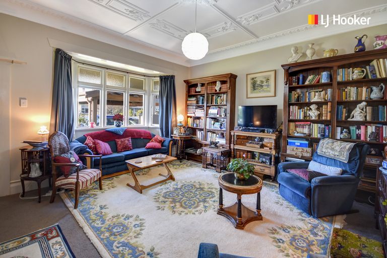 Photo of property in 8 Pretoria Avenue, Saint Clair, Dunedin, 9012