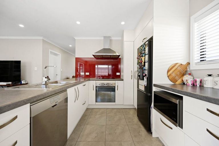 Photo of property in 35 Tennille Street, Flagstaff, Hamilton, 3210