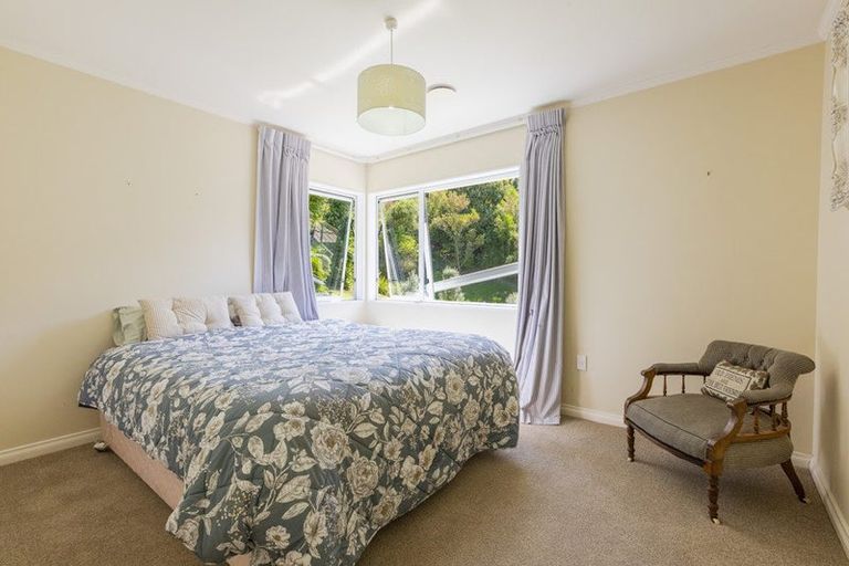 Photo of property in 43 Hetley Crescent, Taradale, Napier, 4112