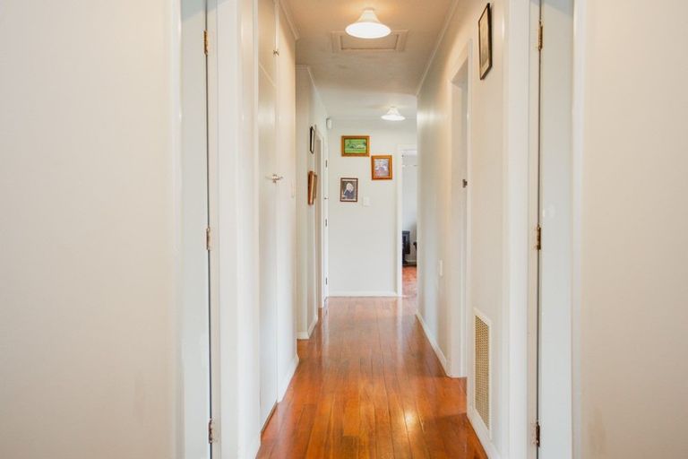 Photo of property in 156 Victoria Street, Cambridge, 3434