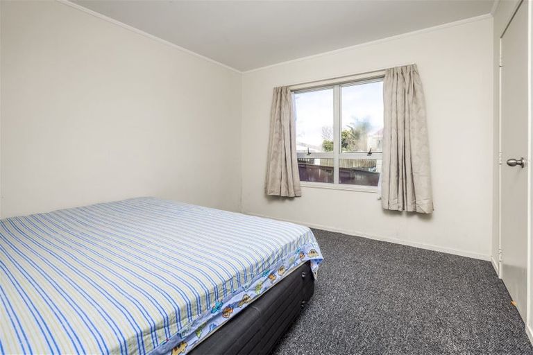Photo of property in 7 Aden Place, Clendon Park, Auckland, 2103