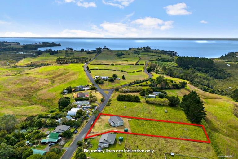 Photo of property in 10 Colbeck Road, Awhitu, 2684