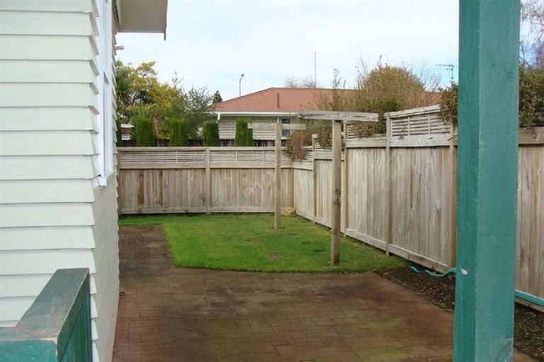 Photo of property in 66a Campbell Street, Leamington, Cambridge, 3432