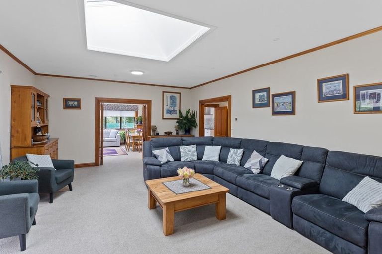 Photo of property in 38 Sutton Road, Te Horo, Otaki, 5582