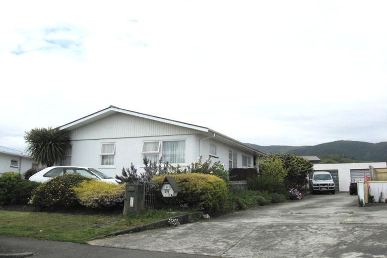 Photo of property in 7b Tennyson Crescent, Stoke, Nelson, 7011