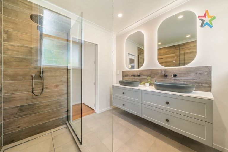 Photo of property in 23 Bush Street, Naenae, Lower Hutt, 5011