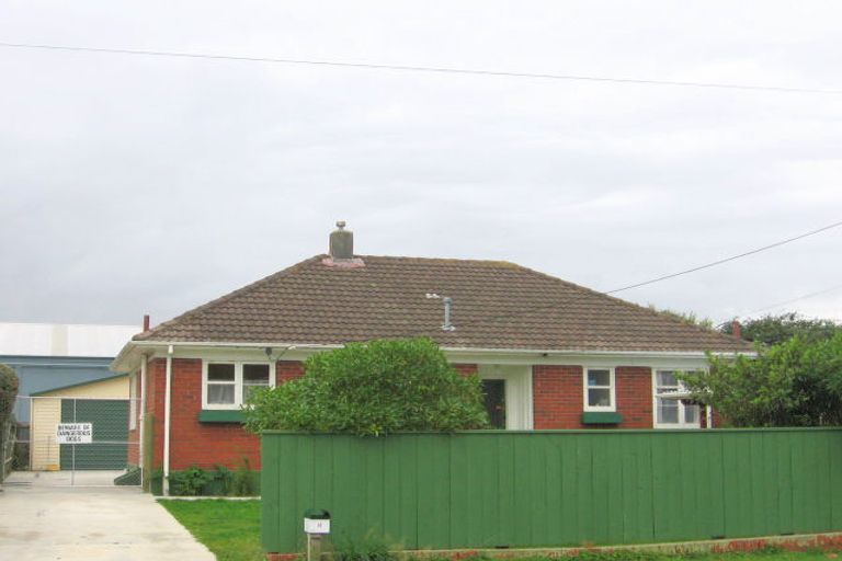 Photo of property in 14 Tirangi Road, Moera, Lower Hutt, 5010