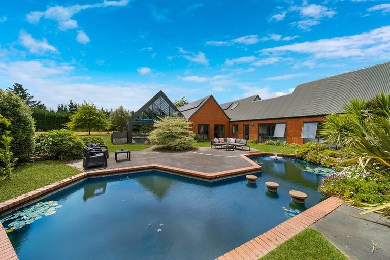 Photo of property in 923 Hoskyns Road, West Melton, Christchurch, 7671