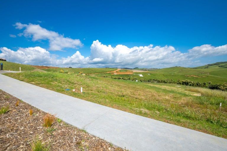 Photo of property in 102 Omahina Street, Raglan, 3225