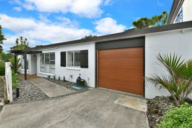 Photo of property in 3b Balmain Road, Birkenhead, Auckland, 0626