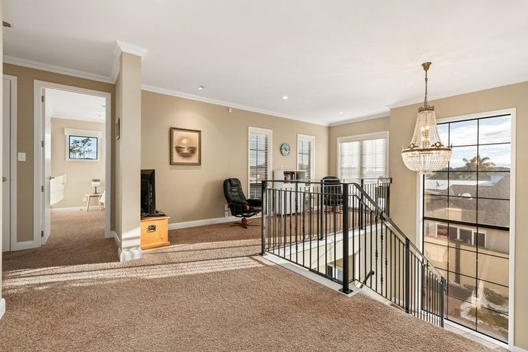 Photo of property in 166 Oriental Parade, Papamoa Beach, Papamoa, 3118