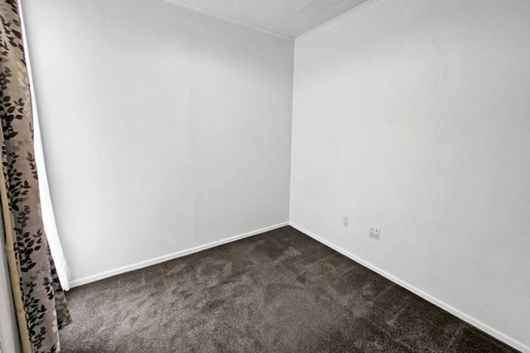 Photo of property in 2/11 Shamrock Street, Napier South, Napier, 4110