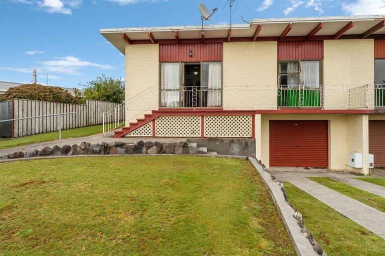 Photo of property in 2/41 Cassandra Street, Stratford, 4332