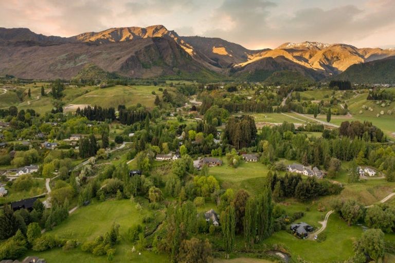 Photo of property in 572a Speargrass Flat Road, Lake Hayes, Queenstown, 9371