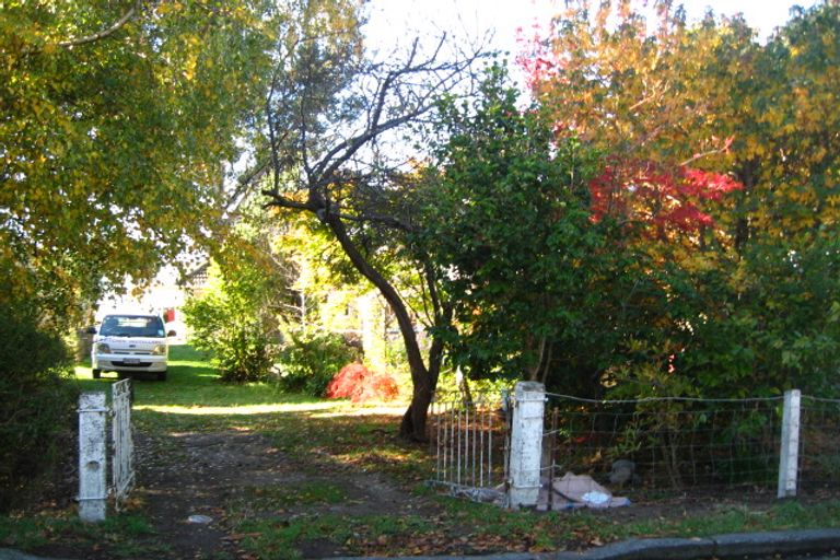 Photo of property in 23 Cresswell Avenue, Governors Bay, Lyttelton, 8971