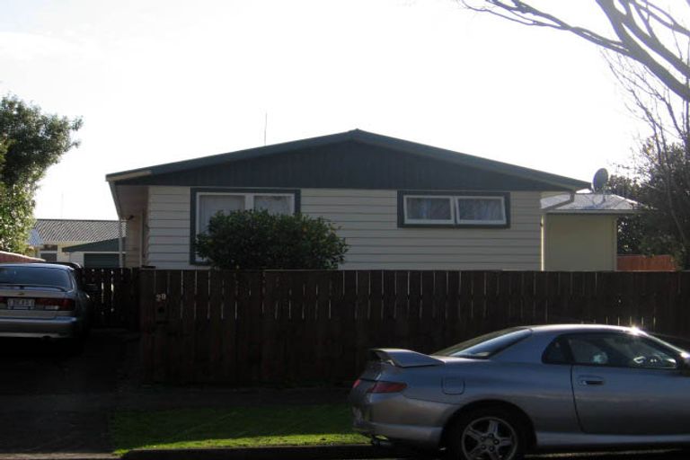 Photo of property in 16 Wyndham Street, Awapuni, Palmerston North, 4412