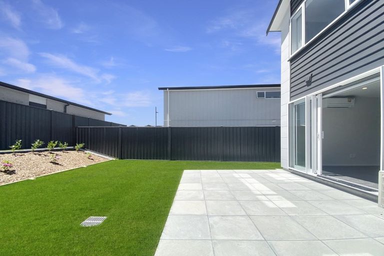 Photo of property in 36 Pateke Drive, Kenepuru, Porirua, 5022