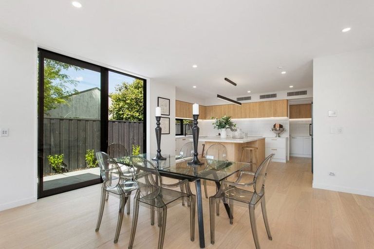 Photo of property in 48 Puriri Street, Riccarton, Christchurch, 8041