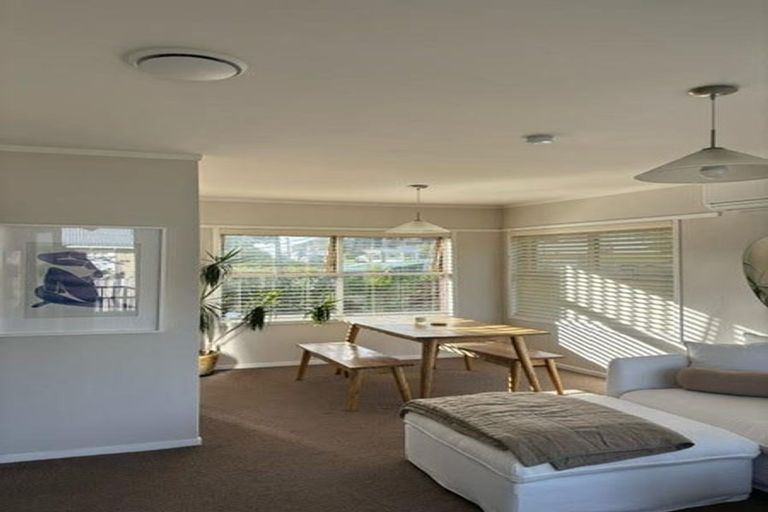 Photo of property in 1/21 Quebec Road, Milford, Auckland, 0620