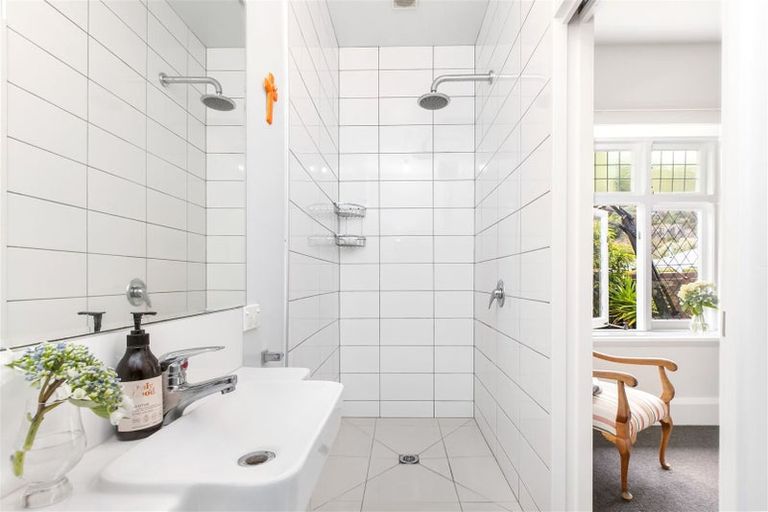 Photo of property in 26 Head Street, Sumner, Christchurch, 8081