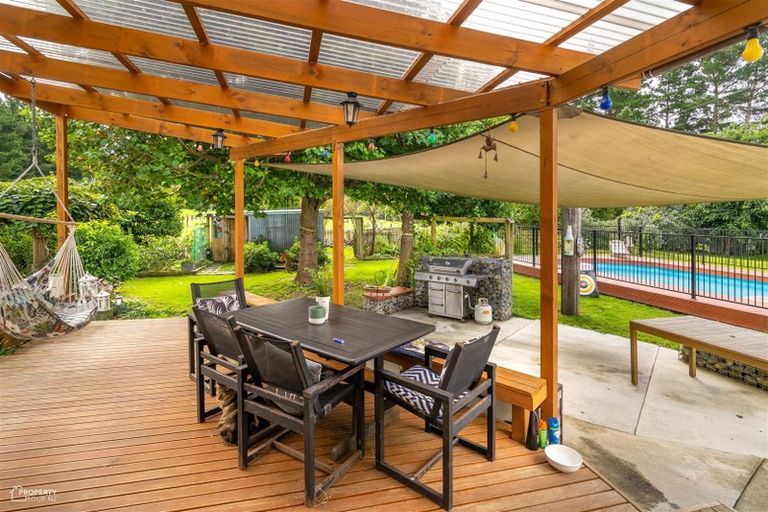 Photo of property in 1188 State Highway 2, Mikimiki, Masterton, 5881