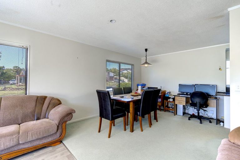 Photo of property in 11 Tupelo Street, Pukete, Hamilton, 3200